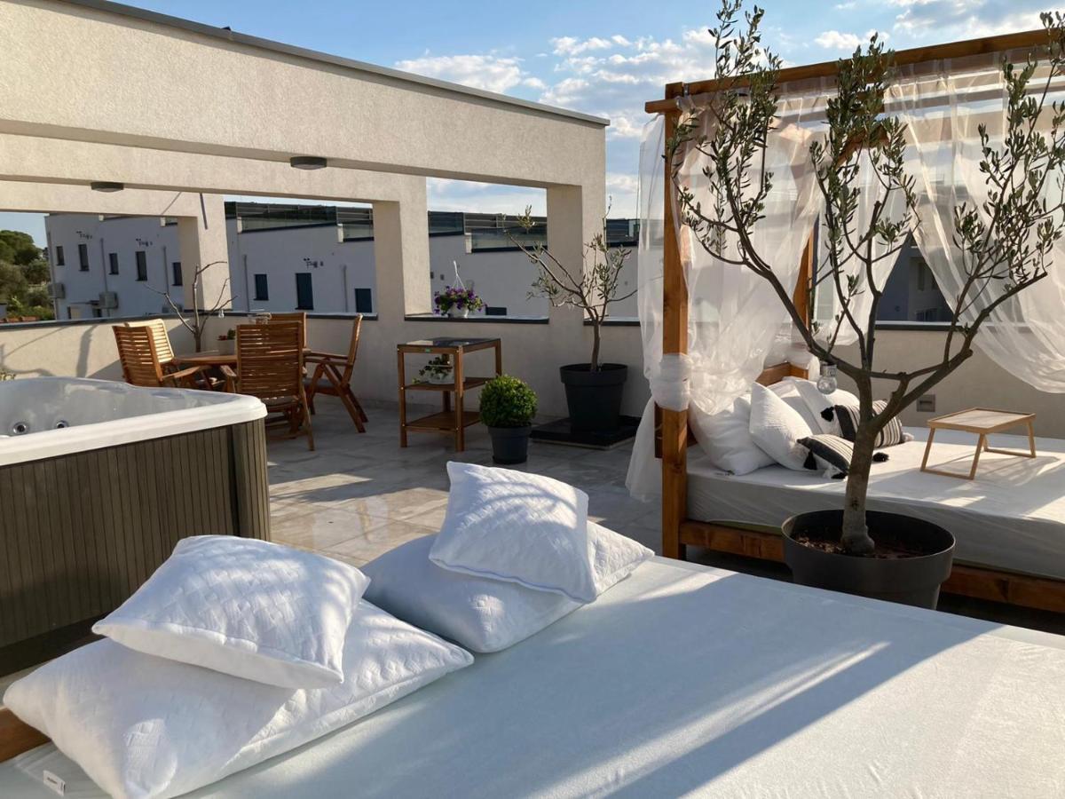 Апартаменты Rooftop Spa Трогир Экстерьер фото